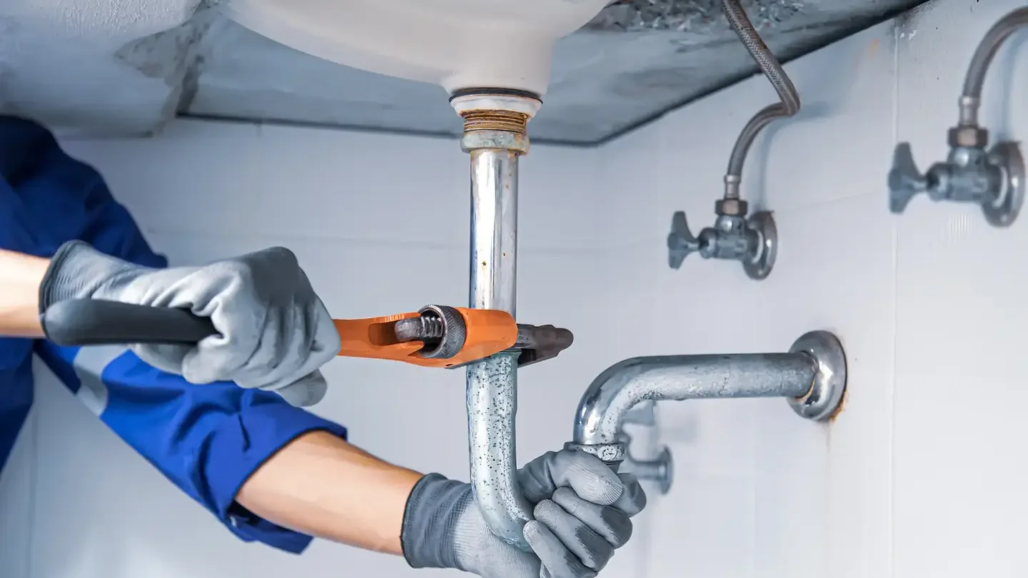 Encanador 24h para vazamento e desentupimento em Dourados, MS